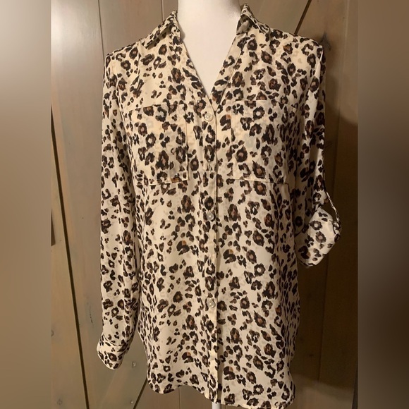 Maurice’s Blouse Size XS Leopard Print - Picture 3 of 8